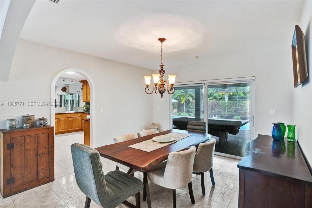 13110 SW 104th Ave , Miami, FL 33176 Photo