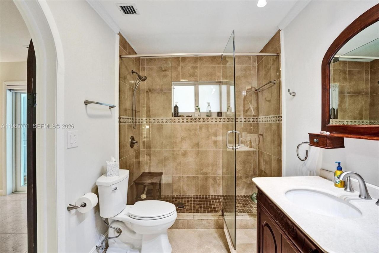 13110 SW 104th Ave , Miami, FL 33176 Photo