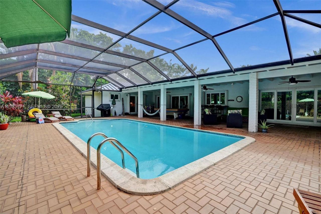 13110 SW 104th Ave , Miami, FL 33176 Photo