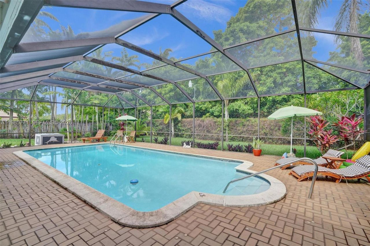 13110 SW 104th Ave , Miami, FL 33176 Photo