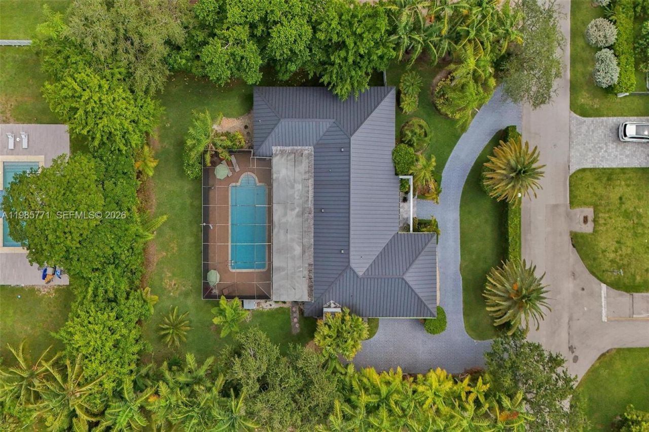 13110 SW 104th Ave , Miami, FL 33176 Photo