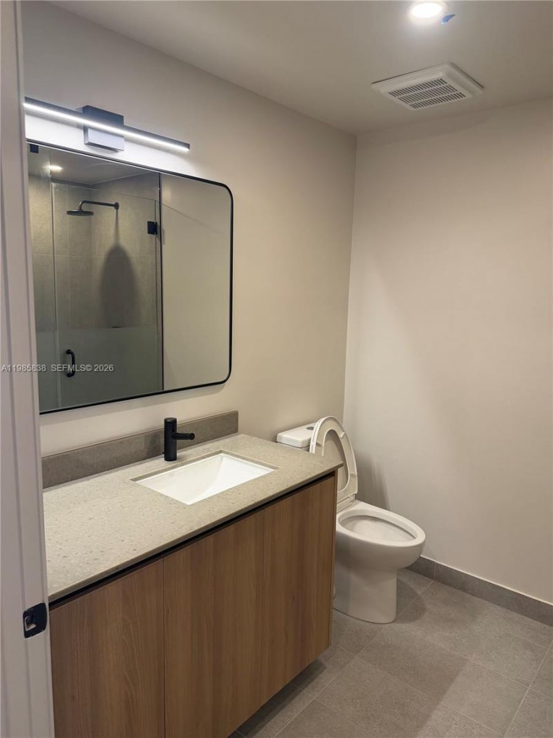 121 NE 5th St , Unit 912A, Miami, FL 33132 Photo