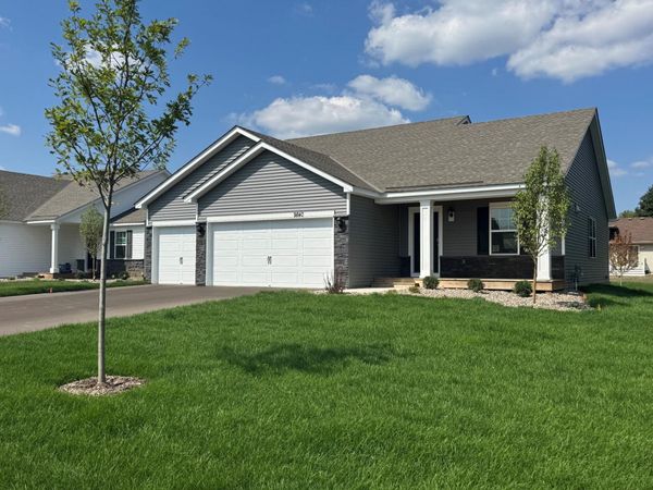 9840 Upper 89th Street S, Cottage Grove, MN 55016