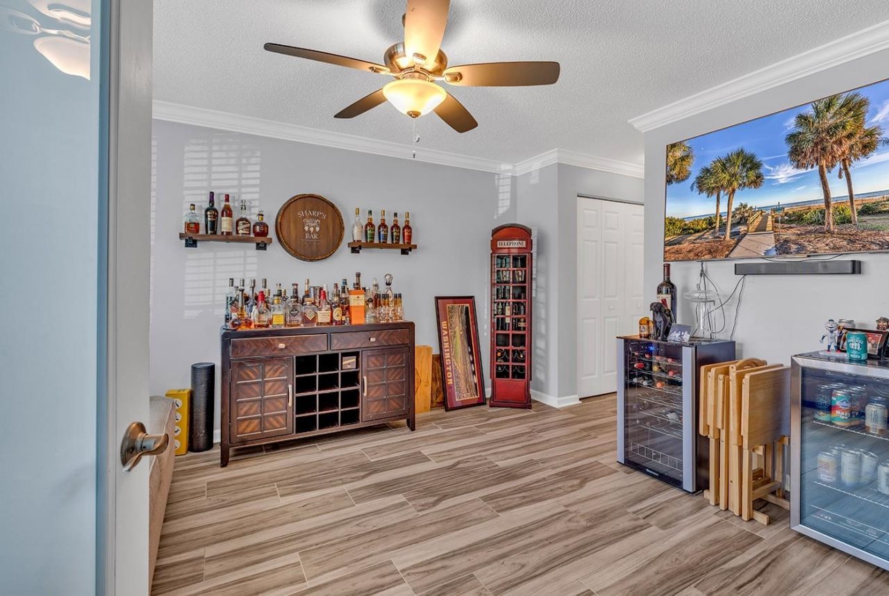 3550 Chestnut Dr. Photo 11