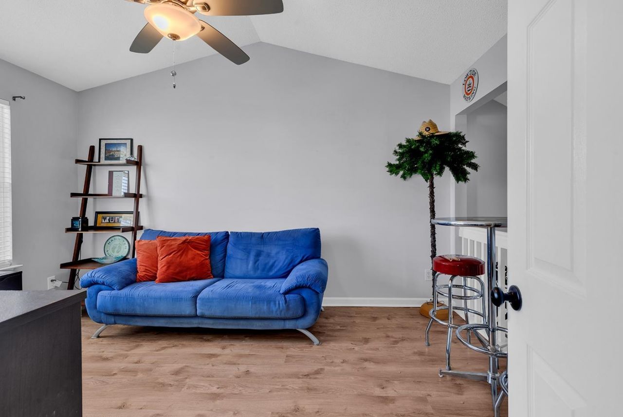 3550 Chestnut Dr. Photo 25