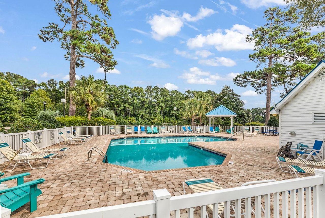 3550 Chestnut Dr. Photo 53