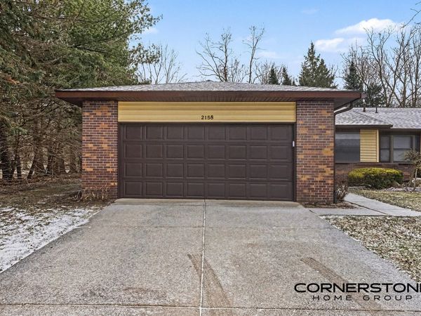 2158 Ter Van Drive NE, Grand Rapids, MI 49505