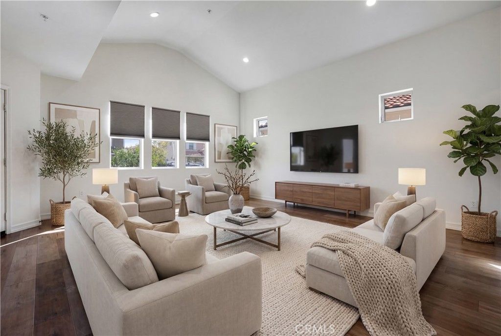 4069 Aurora Way, Piru, CA 93040 Main Photo