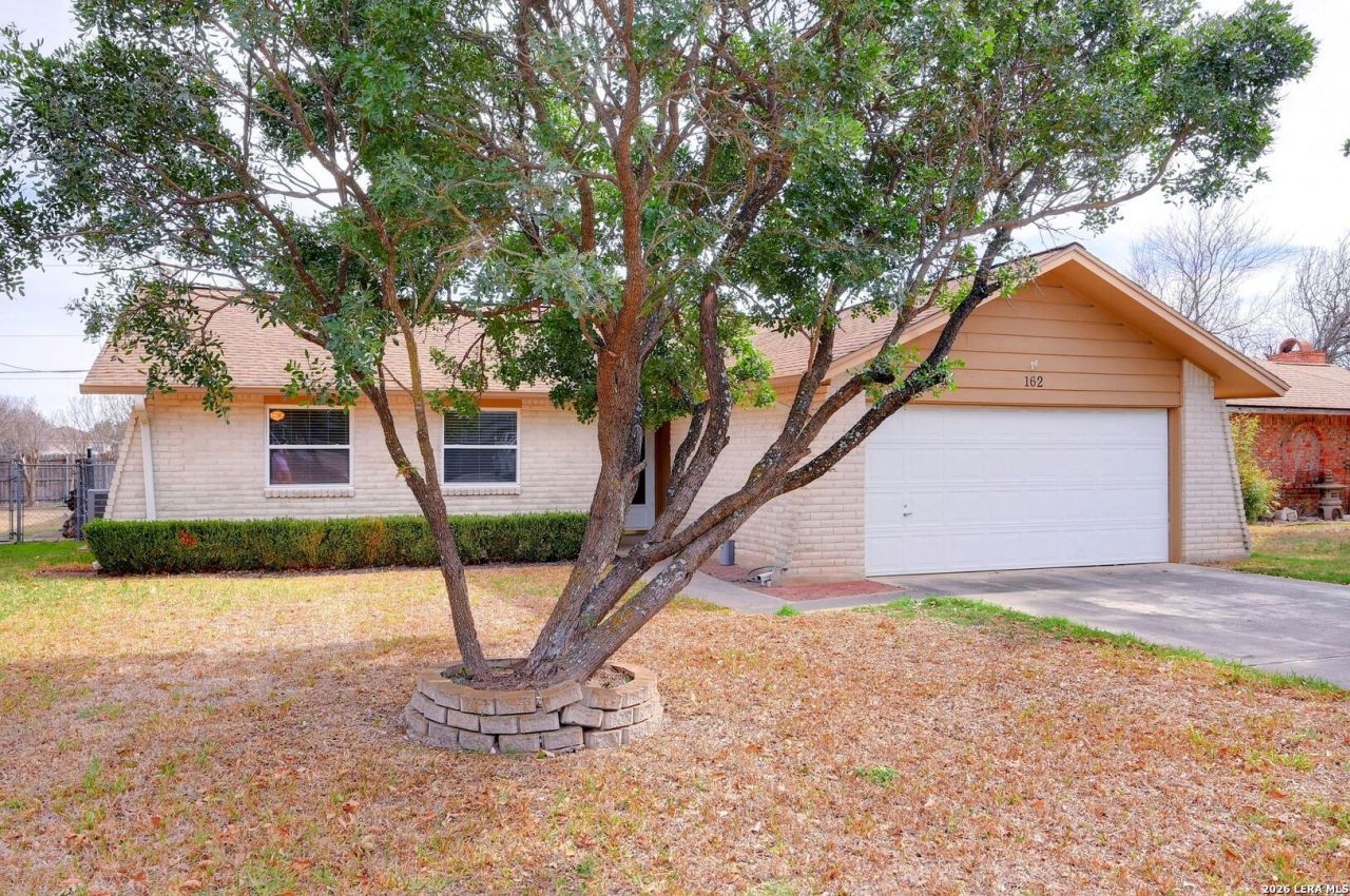 162 Oakside, Universal City, TX 78148 Main Photo