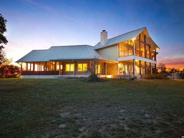 1141 Currie Road, Wimberley, TX 78676