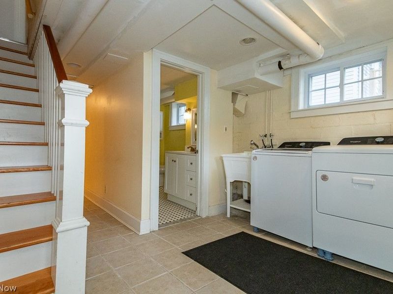 3821 Montevista Road , Cleveland Heights, OH 44121 Photo 26