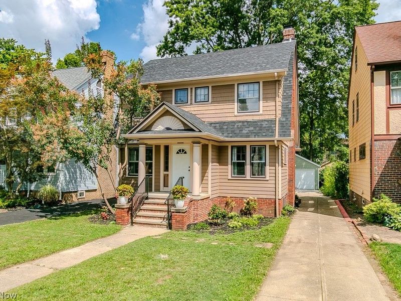 3821 Montevista Road , Cleveland Heights, OH 44121 Photo 3