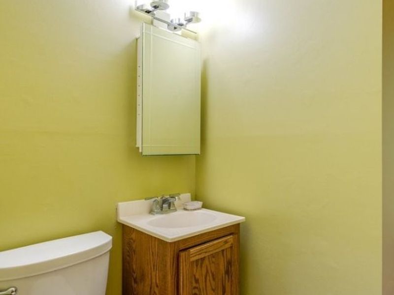 684 Sherwood Drive, Aurora, OH 44202 Photo 17