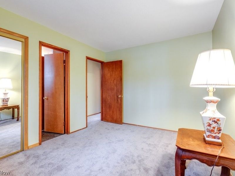 684 Sherwood Drive, Aurora, OH 44202 Photo 19