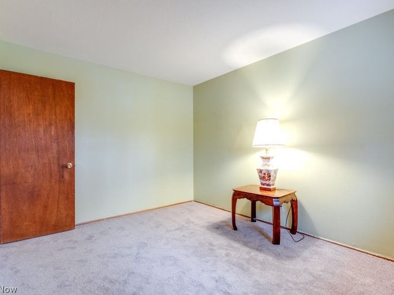 684 Sherwood Drive, Aurora, OH 44202 Photo 20