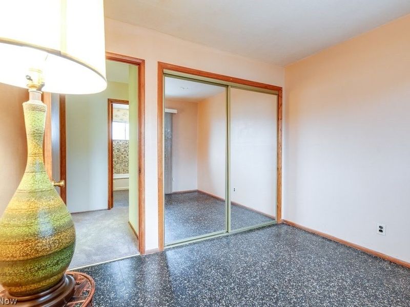 684 Sherwood Drive, Aurora, OH 44202 Photo 27