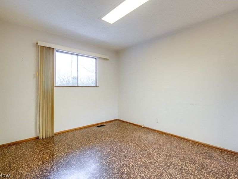 684 Sherwood Drive, Aurora, OH 44202 Photo 28