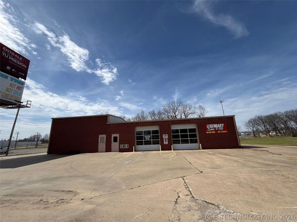 627 S 32nd Street , Muskogee, OK 74401