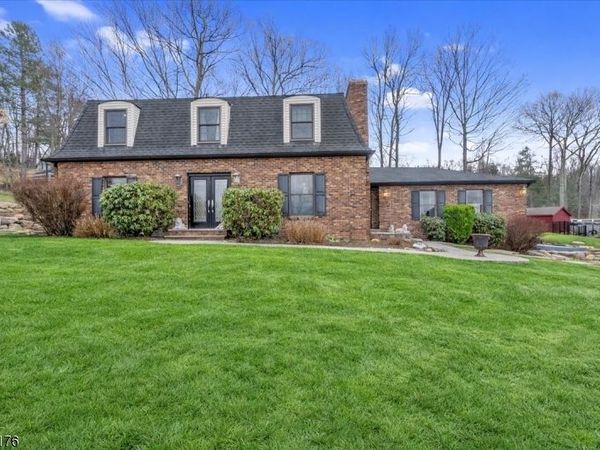 40 Alvin Rd, West Milford, NJ 07480