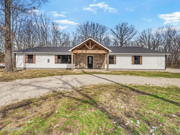 1022 WILDROSE LANE, Stover, MO 65078