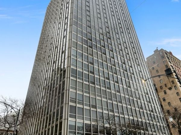 2400 N Lakeview Avenue , Unit 701, Chicago, IL 60614