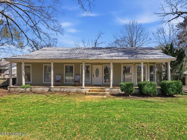 412 Mckay Avenue, Pelahatchie, MS 39145