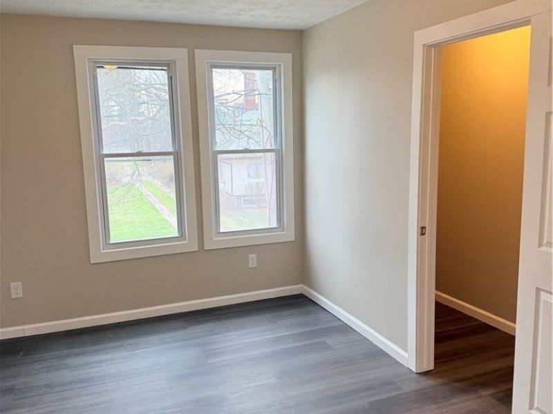 3900 W 23rd Street, Cleveland, OH 44109 Photo 29