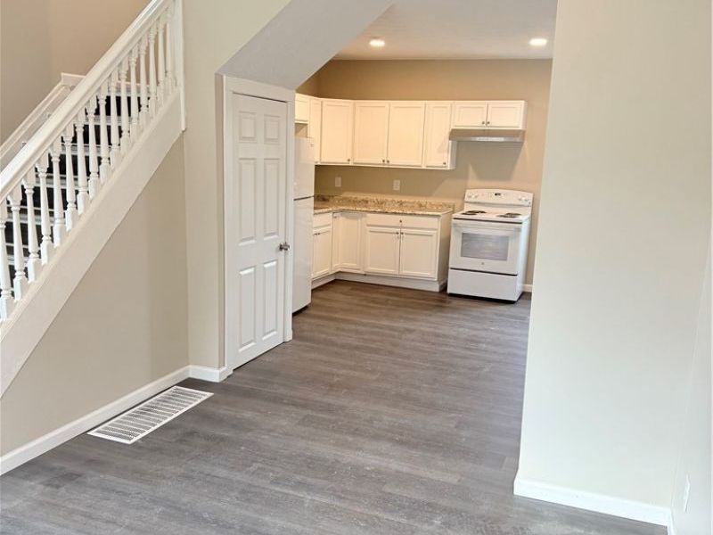 3900 W 23rd Street, Cleveland, OH 44109 Photo 33