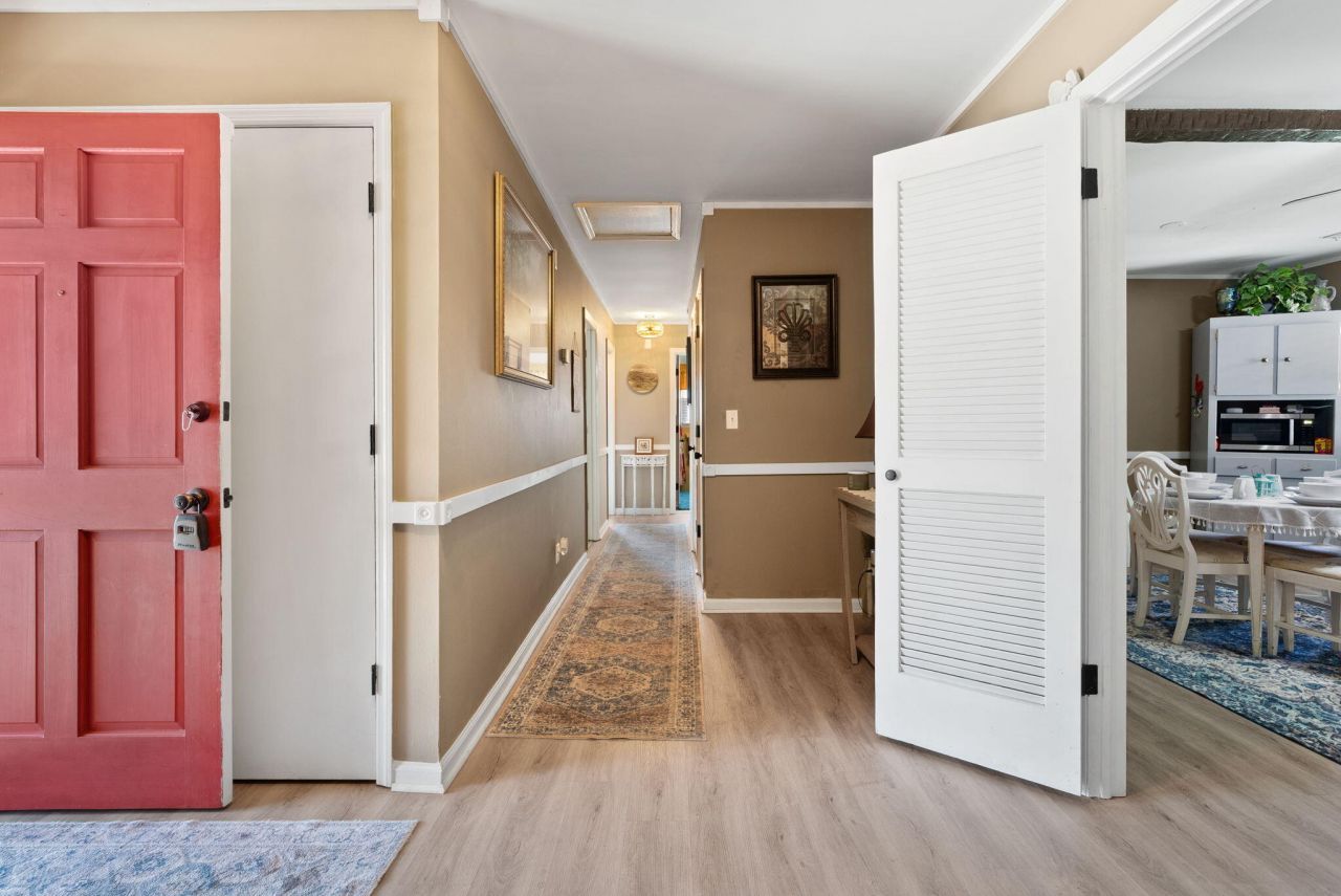 19 Rumson Road Photo 15