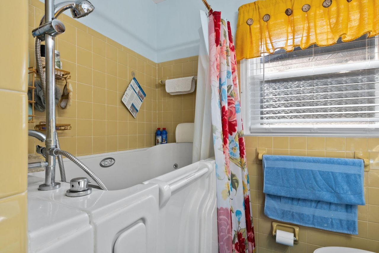 19 Rumson Road Photo 19