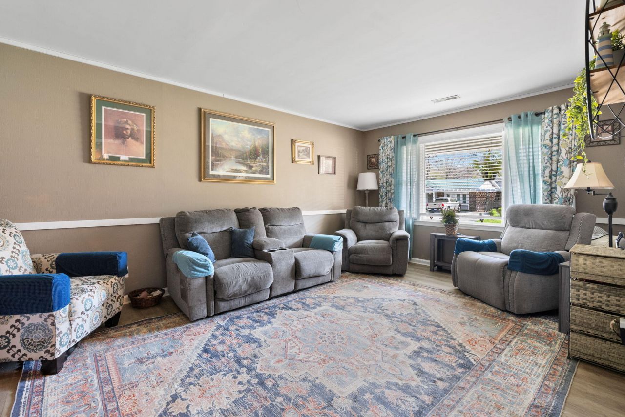 19 Rumson Road Photo 6