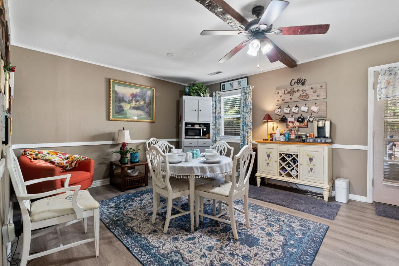 19 Rumson Road Photo 8