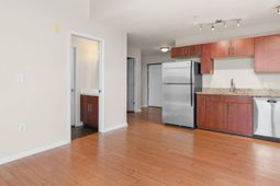 1 Cool Blow Street photo 4