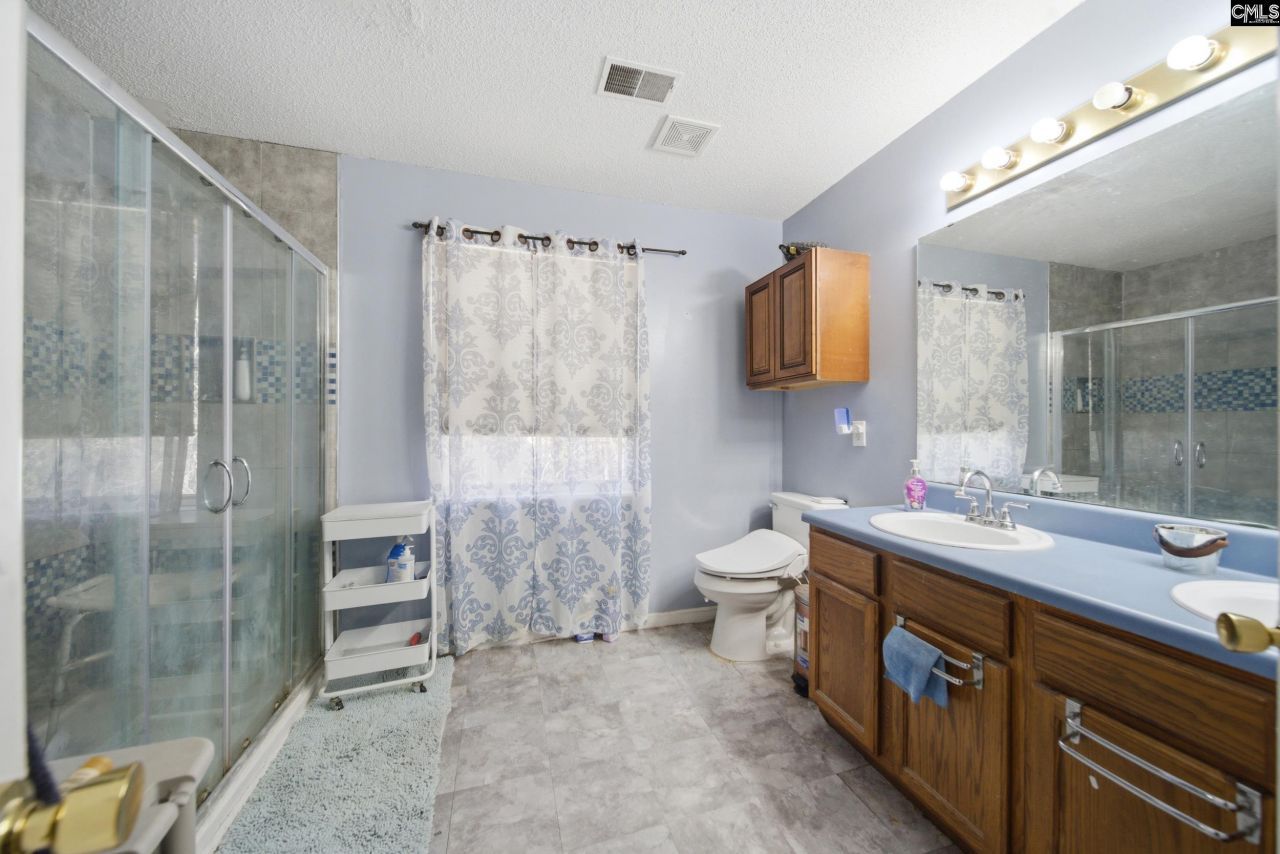 102 Skyhawk Road Photo 15