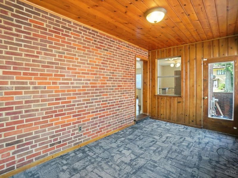 1224 Westminster Drive, Cincinnati, OH 45229 Photo 19