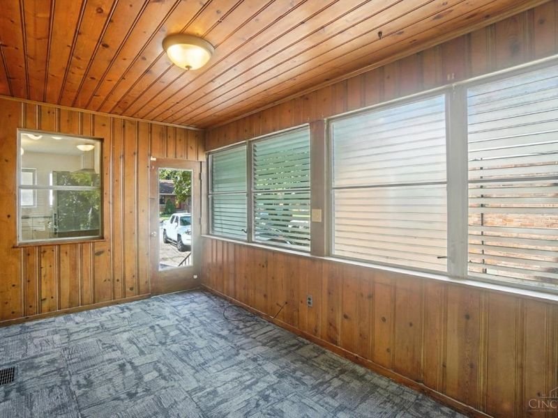 1224 Westminster Drive, Cincinnati, OH 45229 Photo 20