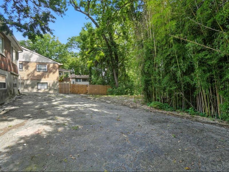 1224 Westminster Drive, Cincinnati, OH 45229 Photo 24