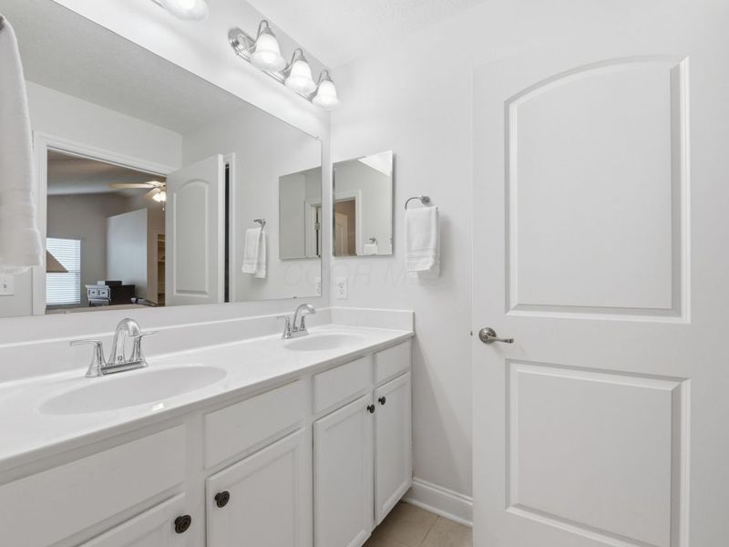 156 Sandrala Drive , Unit 26, Reynoldsburg, OH 43068 Photo 20