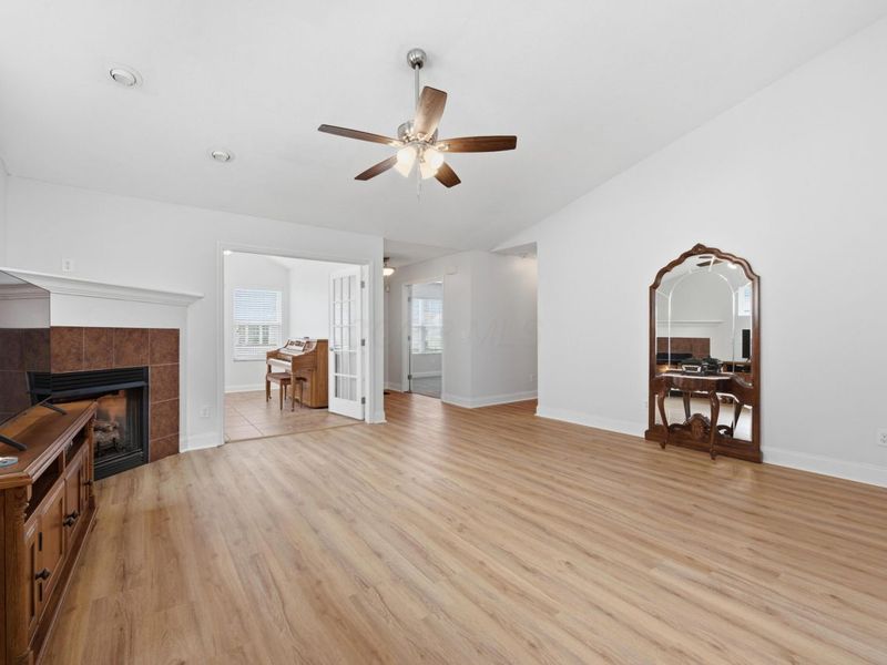 156 Sandrala Drive , Unit 26, Reynoldsburg, OH 43068 Photo 4