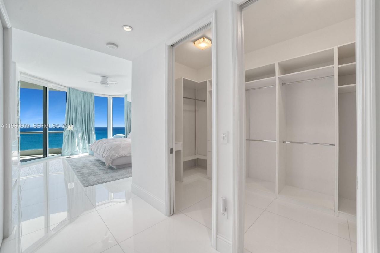16051 Collins Ave , Unit 2503, Sunny Isles Beach, FL 33160 Photo