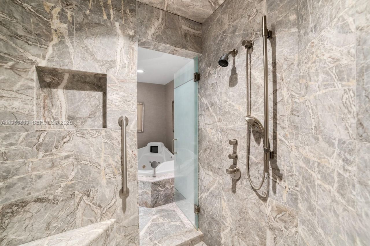 16051 Collins Ave , Unit 2503, Sunny Isles Beach, FL 33160 Photo