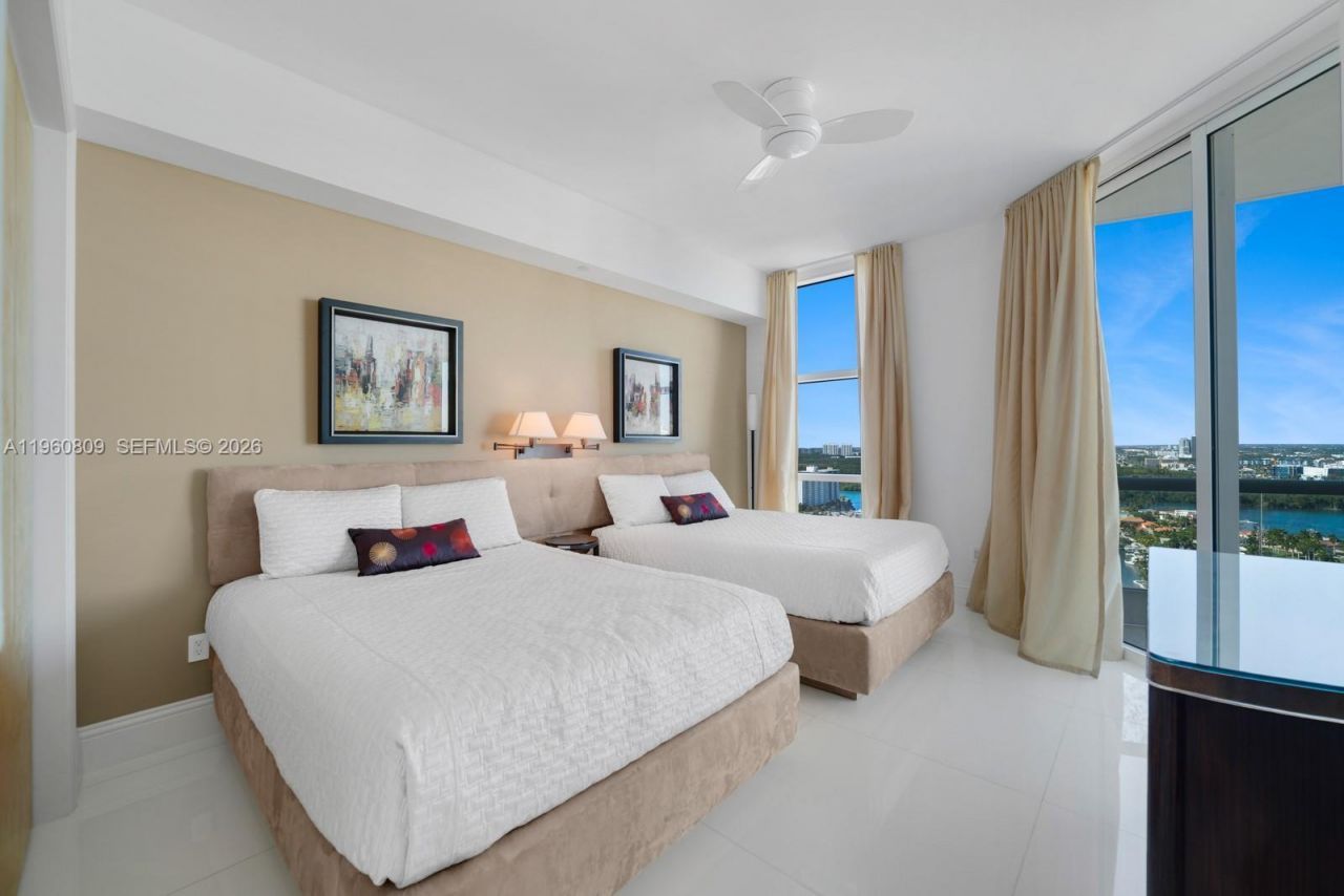 16051 Collins Ave , Unit 2503, Sunny Isles Beach, FL 33160 Photo