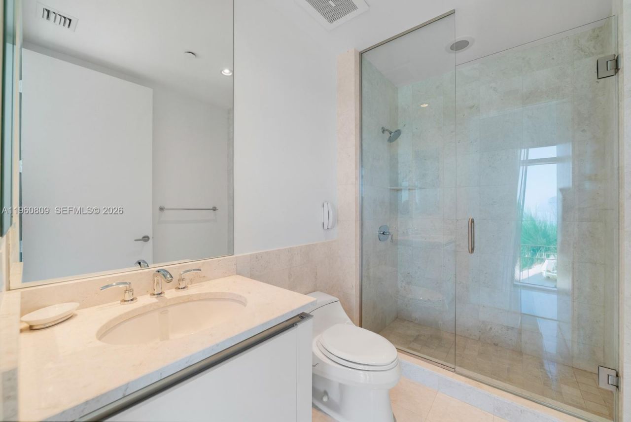 16051 Collins Ave , Unit 2503, Sunny Isles Beach, FL 33160 Photo
