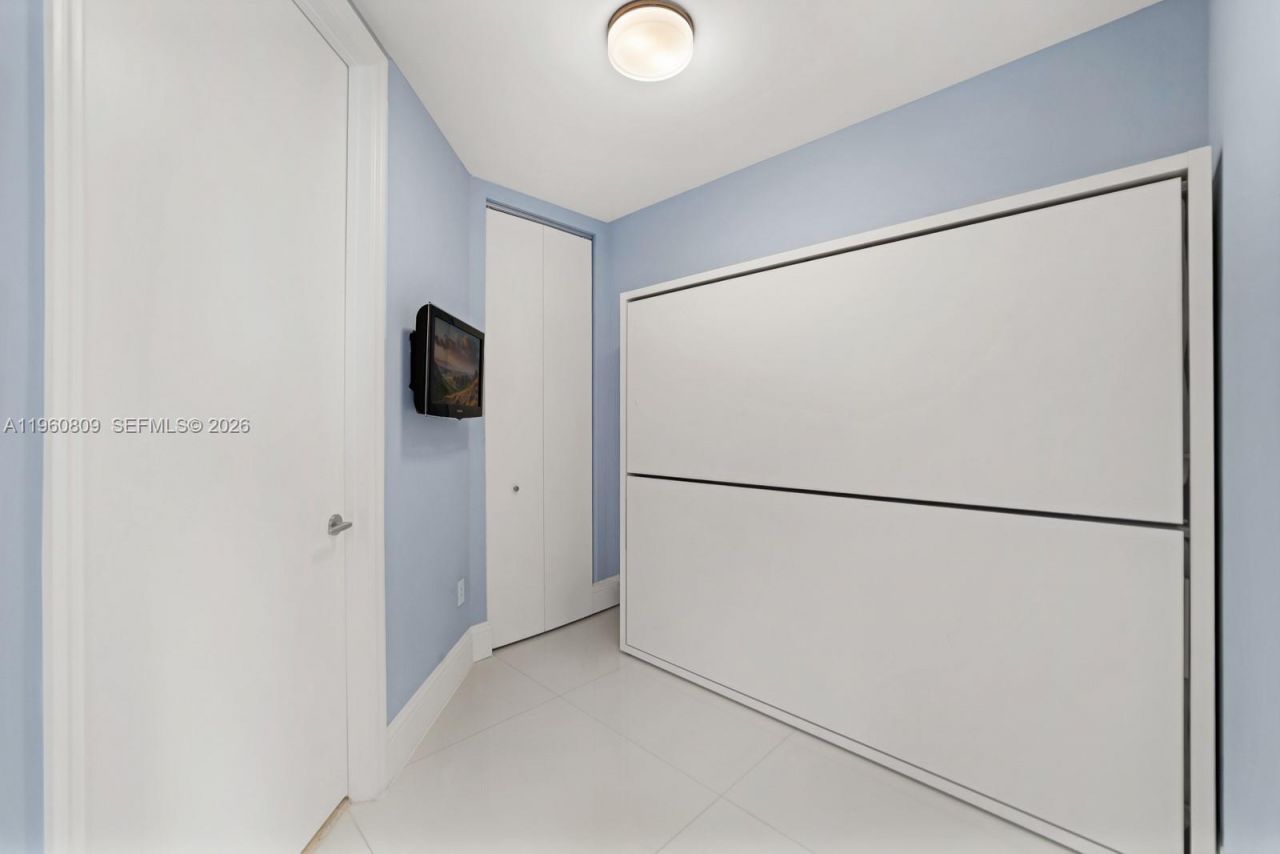 16051 Collins Ave , Unit 2503, Sunny Isles Beach, FL 33160 Photo