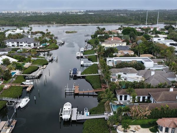 158 Spyglass Ln , Jupiter, FL 33477