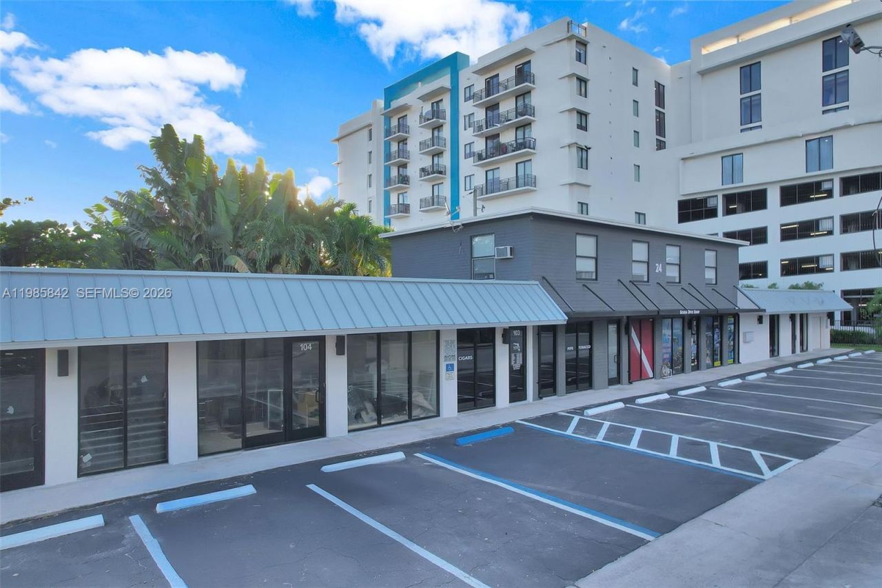 24 NE 1st Ave , Dania Beach, FL 33004 Photo