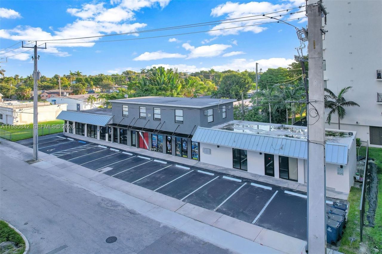 24 NE 1st Ave , Dania Beach, FL 33004 Photo