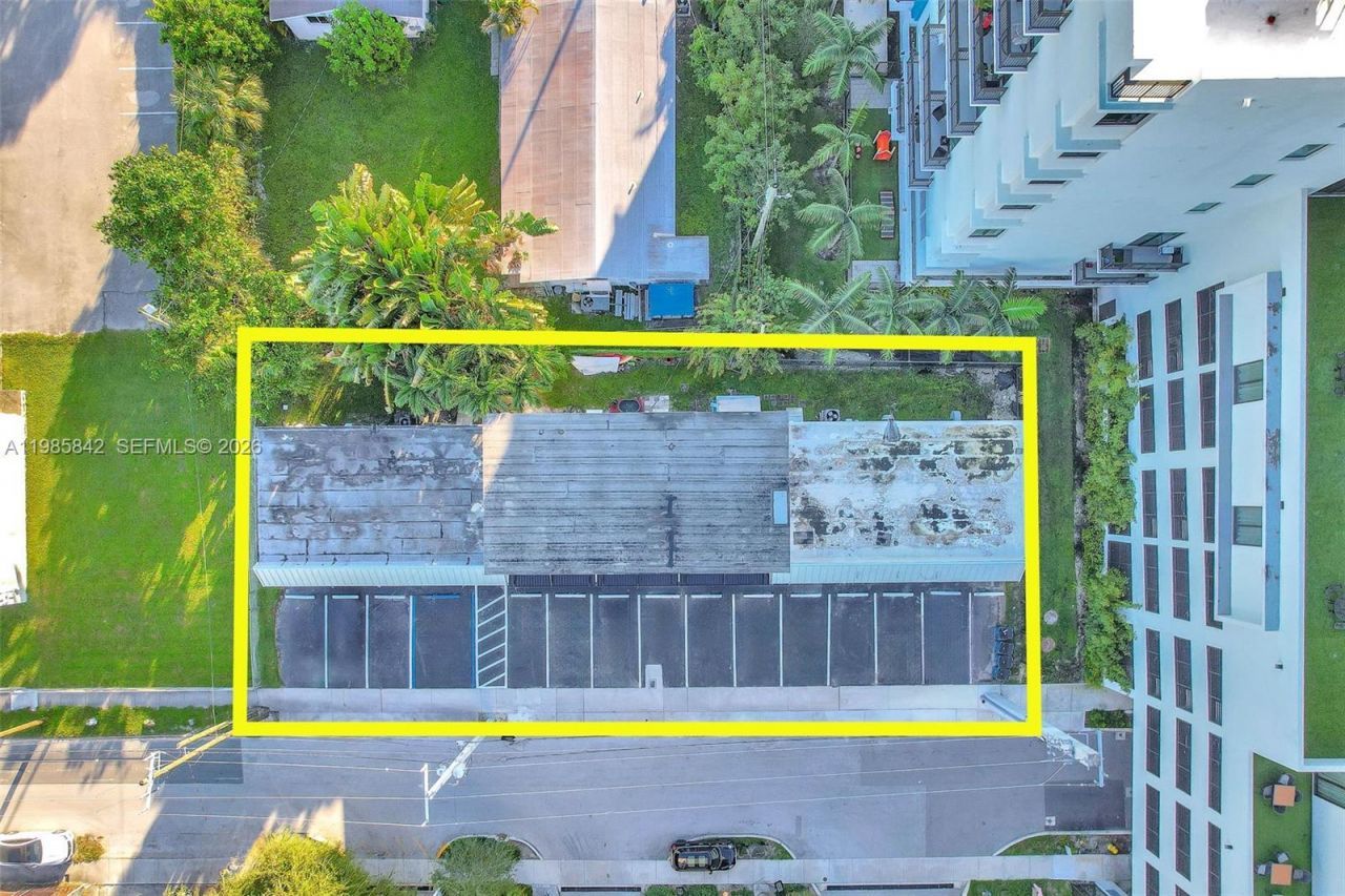 24 NE 1st Ave, Dania Beach, FL 33004 Photo