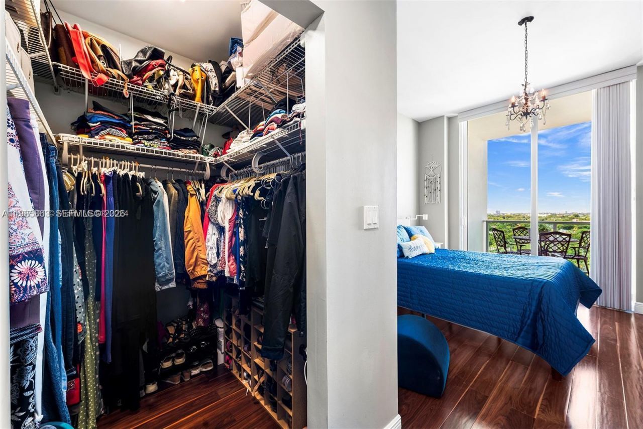 2525 SW 3rd, Unit 906, Miami, FL 33129 Photo