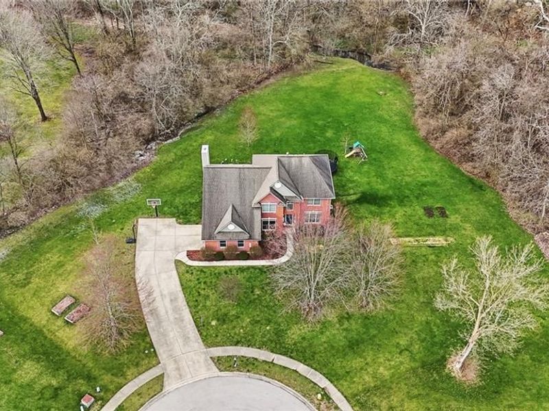 930 Indigo Creek Circle, Washington Township, OH 45458 Photo 3